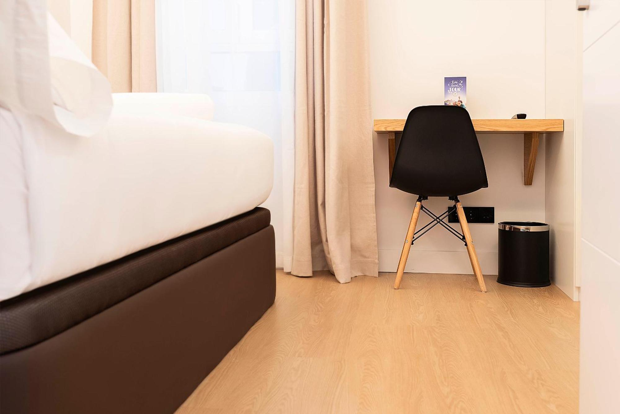 Woohoo Rooms Boutique Luna Madrid Ngoại thất bức ảnh