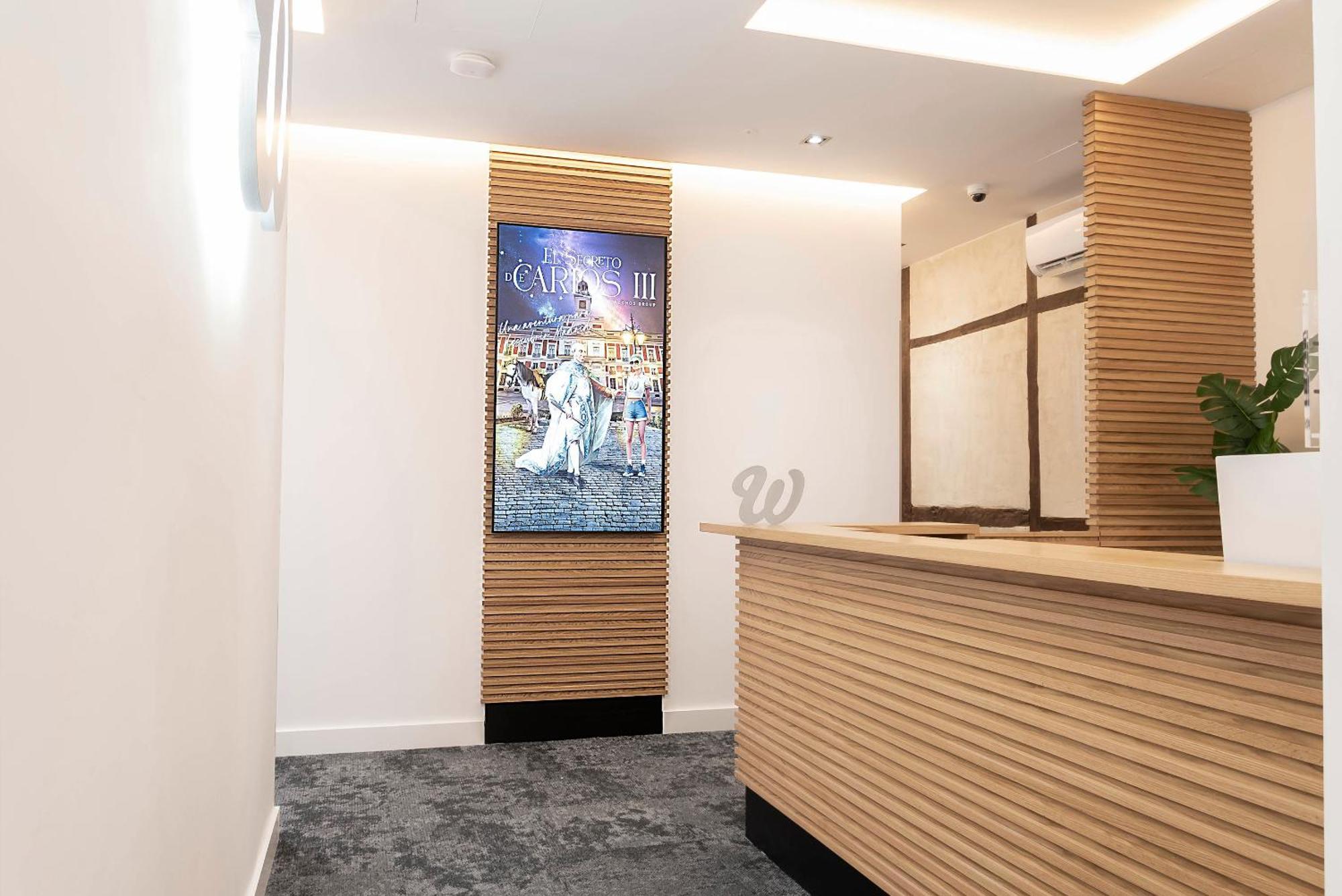 Woohoo Rooms Boutique Luna Madrid Ngoại thất bức ảnh